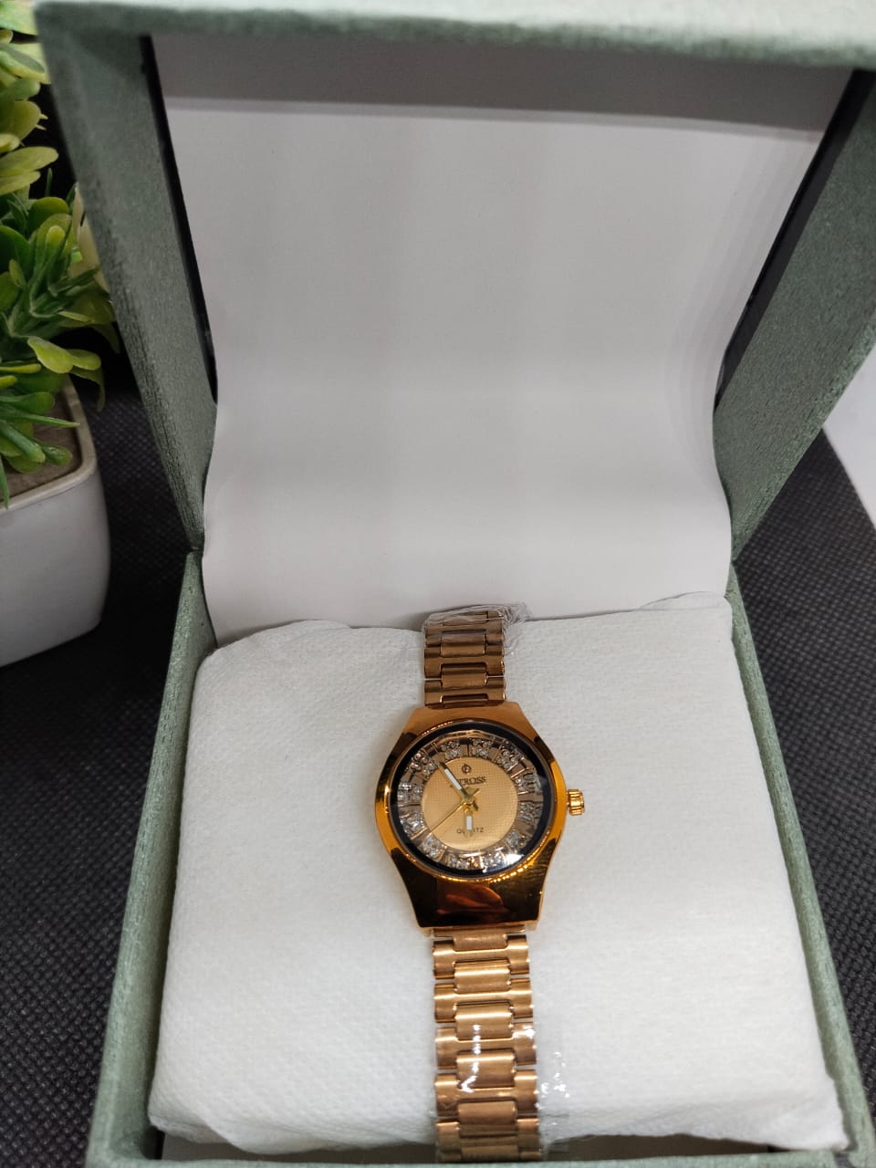 Riwaayat Charm – Vintage-Inspired Watch