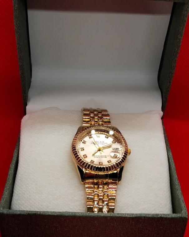 Aasma Shimmer –Golden  Crystal Dial Watch